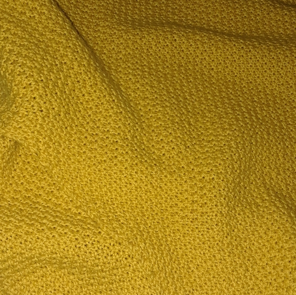 Ellison knitted pullover in gold (m) - Picture 8 of 8